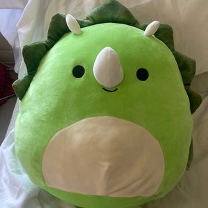 tristan squishmallow